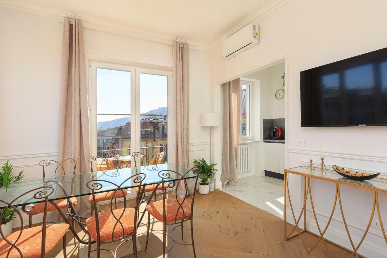 Apartamento Iris Lejlighed Lesa Eksteriør billede