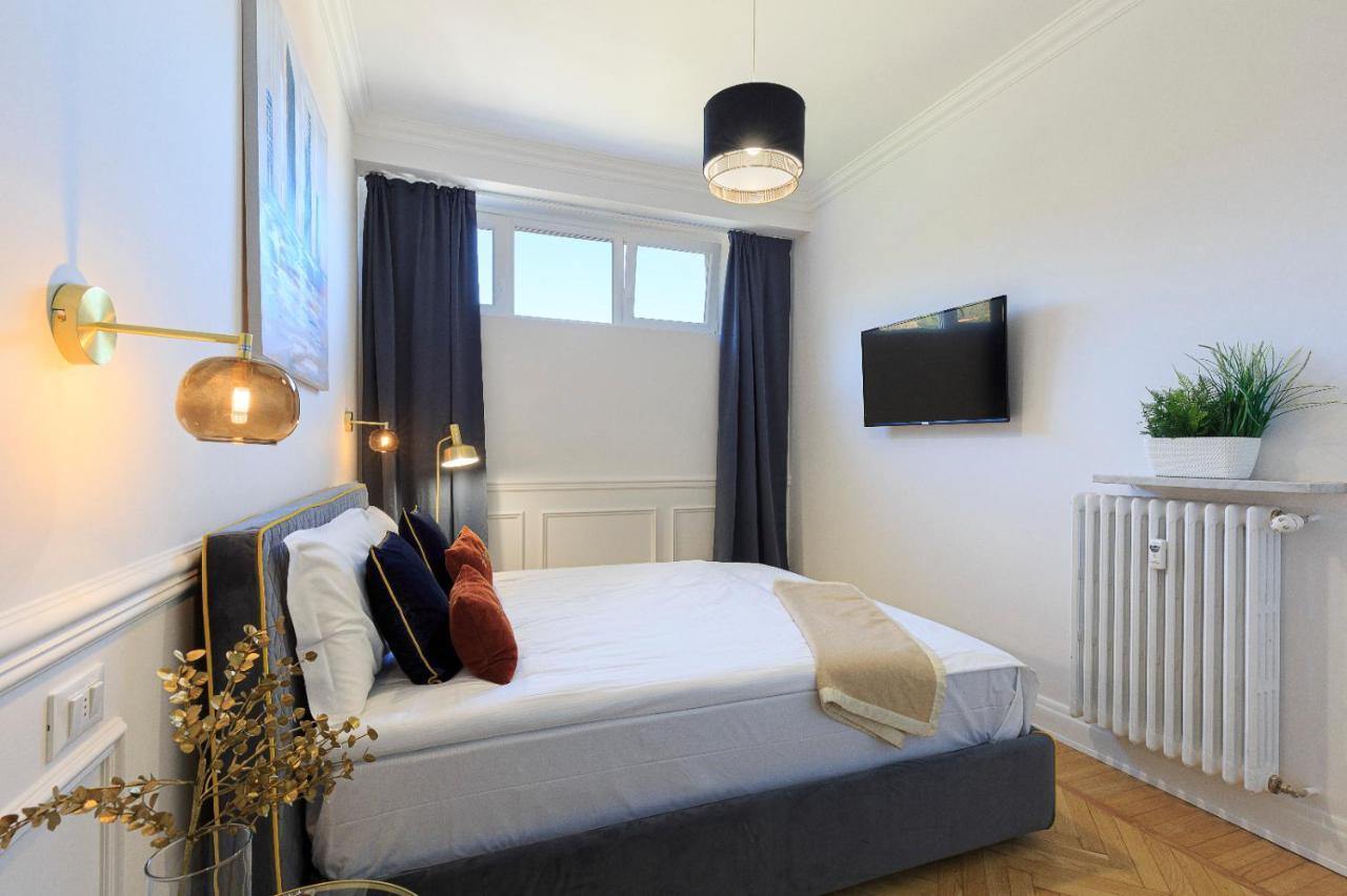 Apartamento Iris Lejlighed Lesa Eksteriør billede